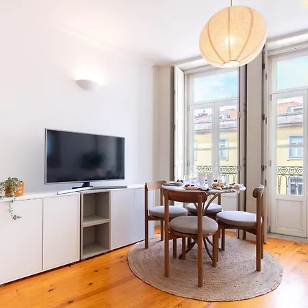 Cozy Retreat Near Ribeira By Lovelystay Apartmán