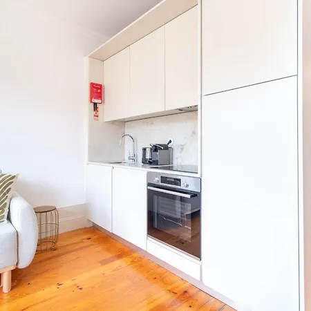 Cozy Retreat Near Ribeira By Lovelystay Apartman